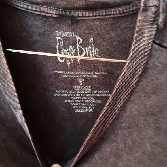 Vintage WBE Tim Burton Corpse Bride T Shirt Small EUC - Picture 4 of 6